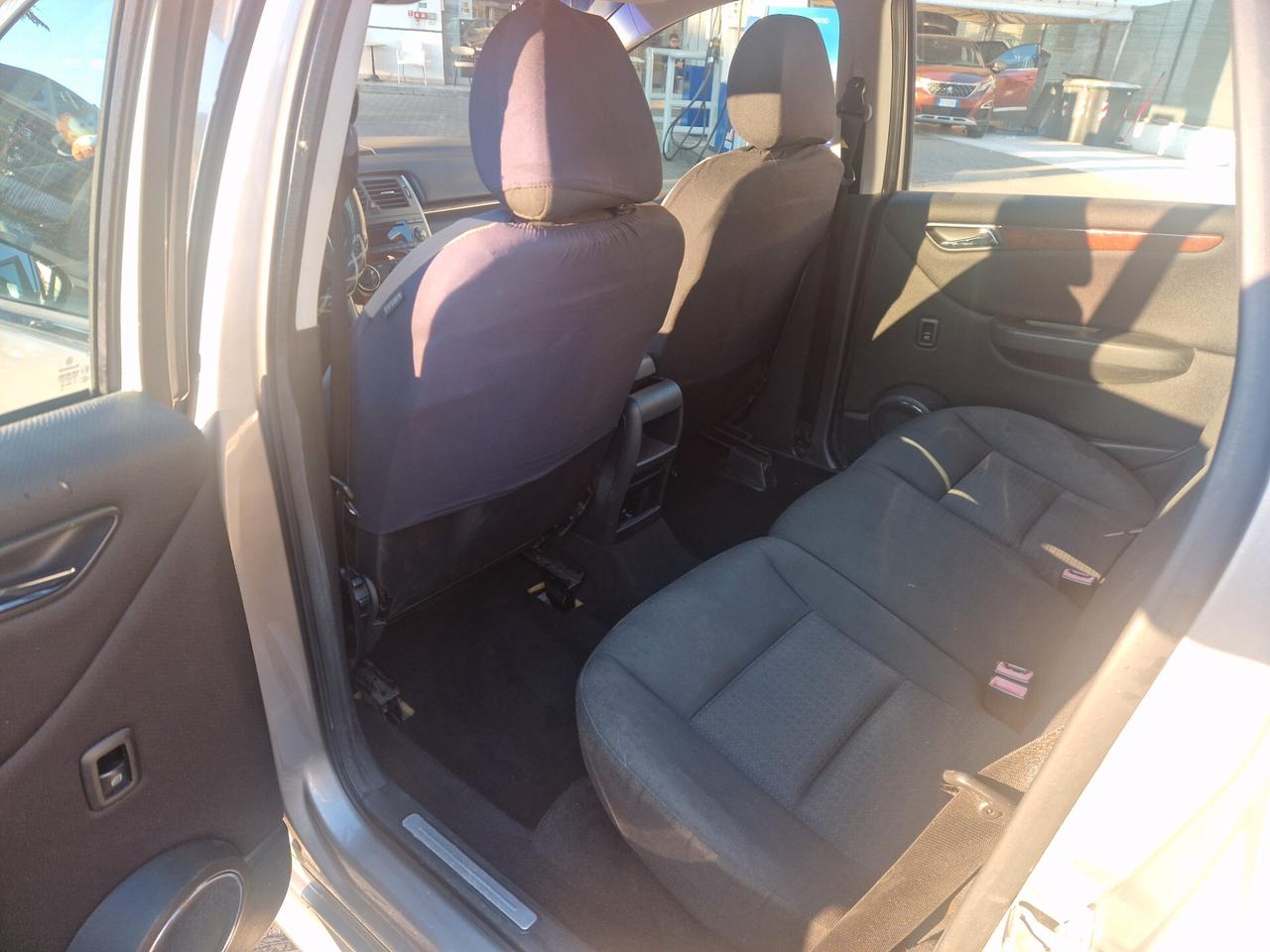 Mercedes-benz B 200 d Automatic AMG Line Premium Plus