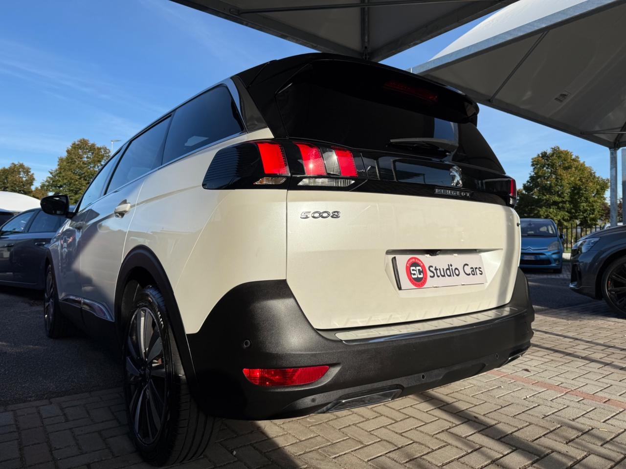 Peugeot 5008 BlueHDi 180 S&S EAT8 GT 7p