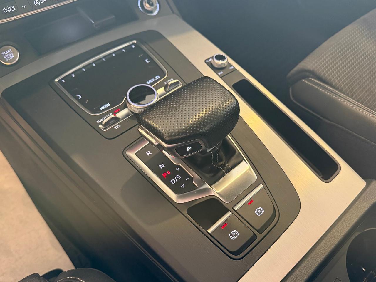 Audi Q5 S Line Plus 2.0 40 TDI #9708