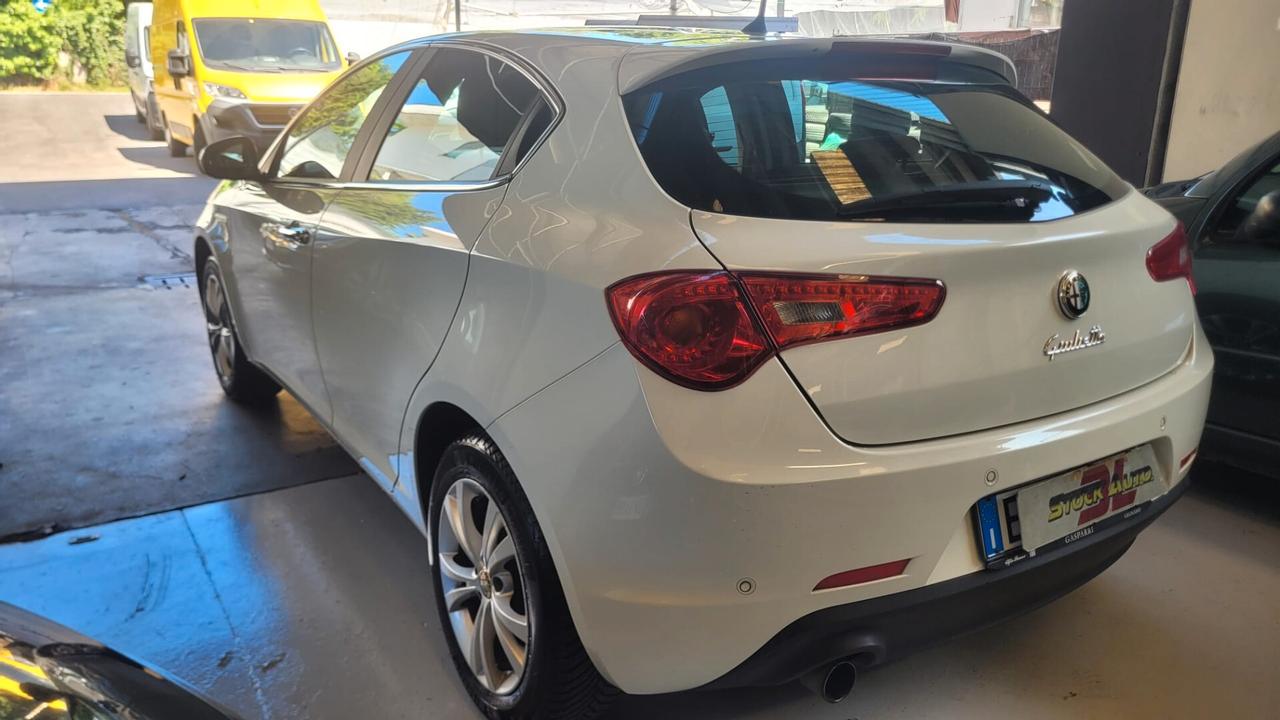 Alfa Romeo Giulietta 1.4 Turbo 120 CV