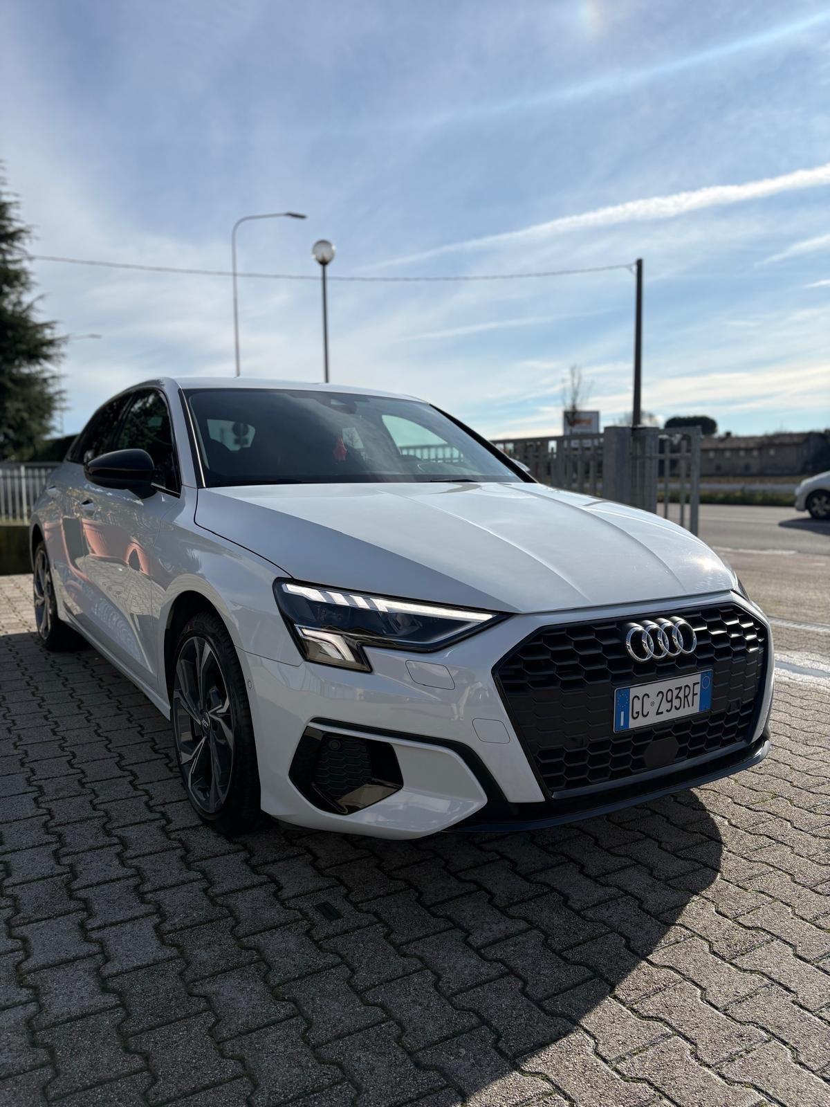 Audi A3 SPB 35 TFSI S tronic line edition