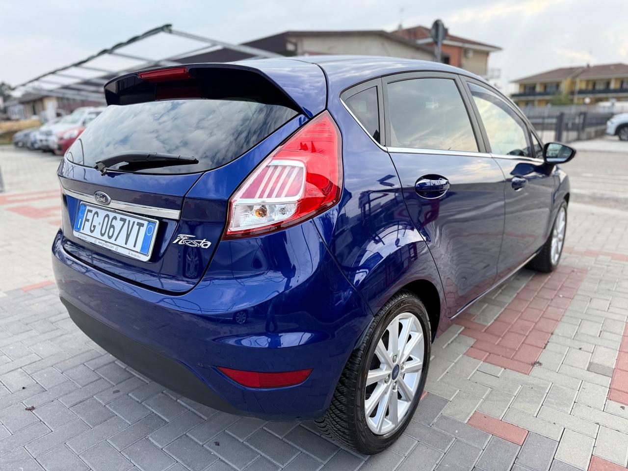 Ford Fiesta 1.5 TDCi 75CV 5 porte Titanium NEOPATENTATI