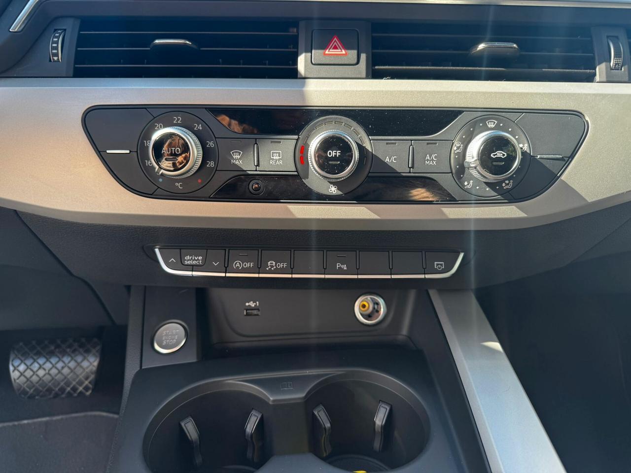 Audi A4 30 TDI/136 CV S tronic Business IVA INCLUSA