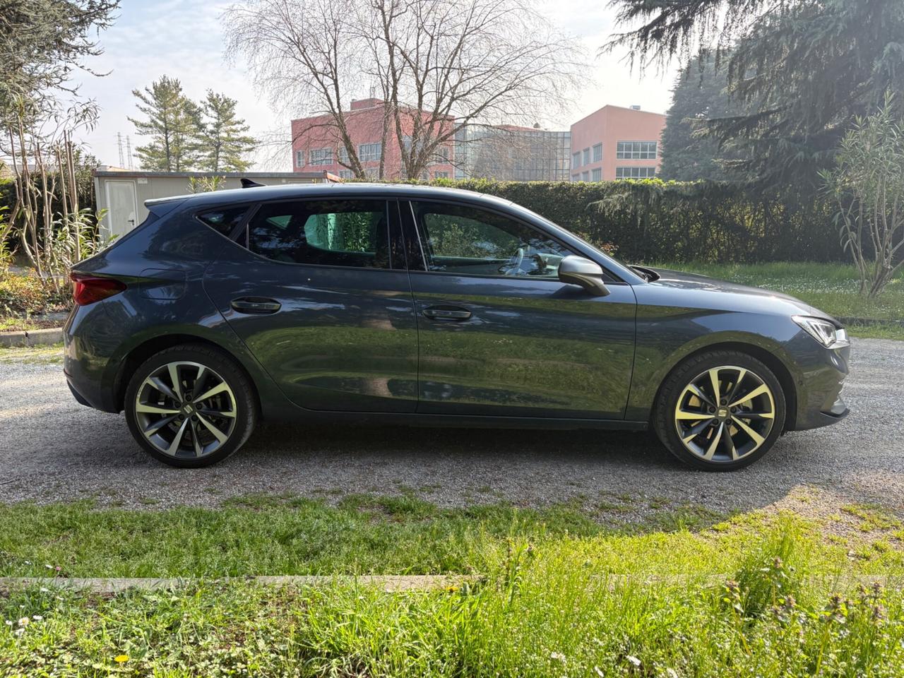 SEAT Leon FR 1.4 e-Hybrid 204 CV DSG - tettuccio panoramico apribile