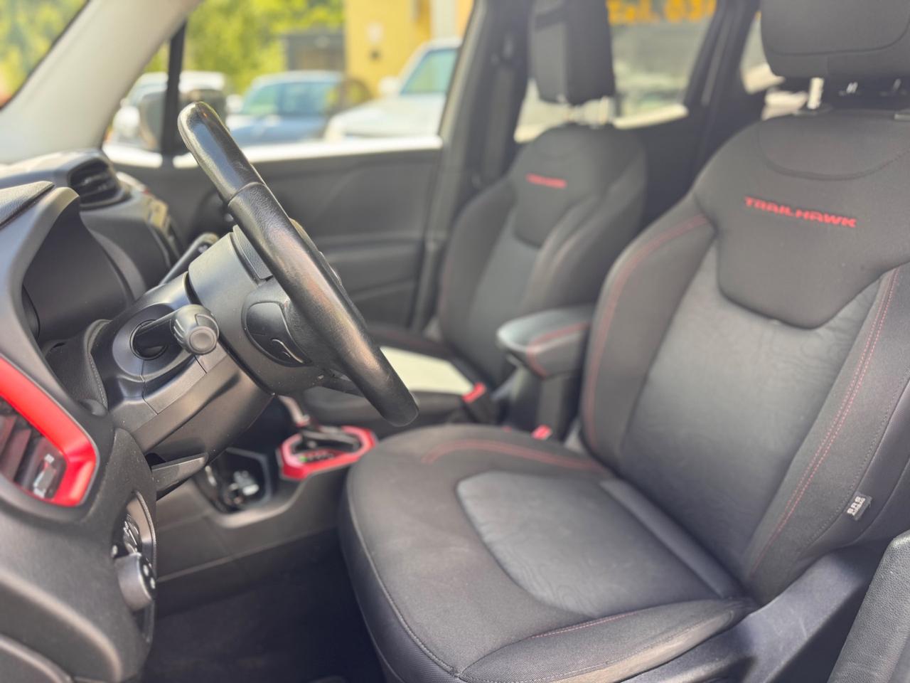 Jeep Renegade 2.0 Mjt 170CV 4WD Active Drive Low Trailhawk