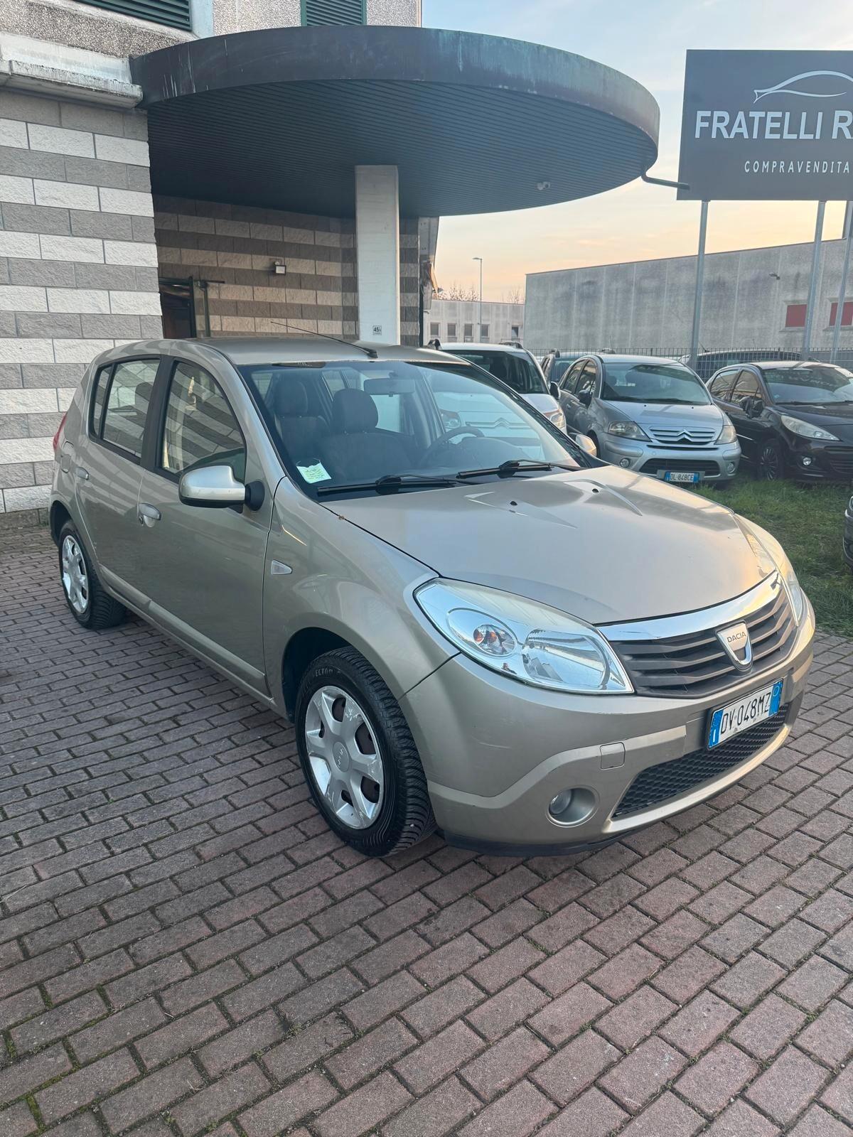 Dacia Sandero 1.4 8V GPL Lauréate