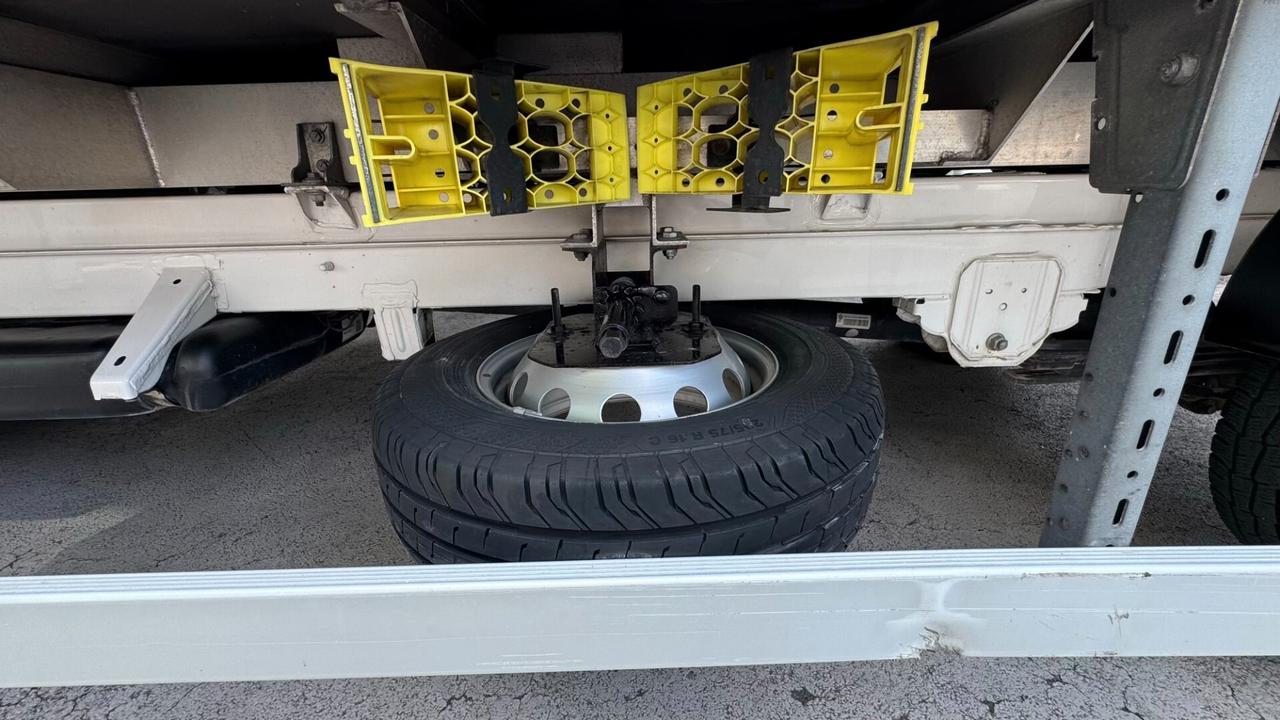 Volkswagen Crafter 35 2.0TDI SPONDA PALFINGER