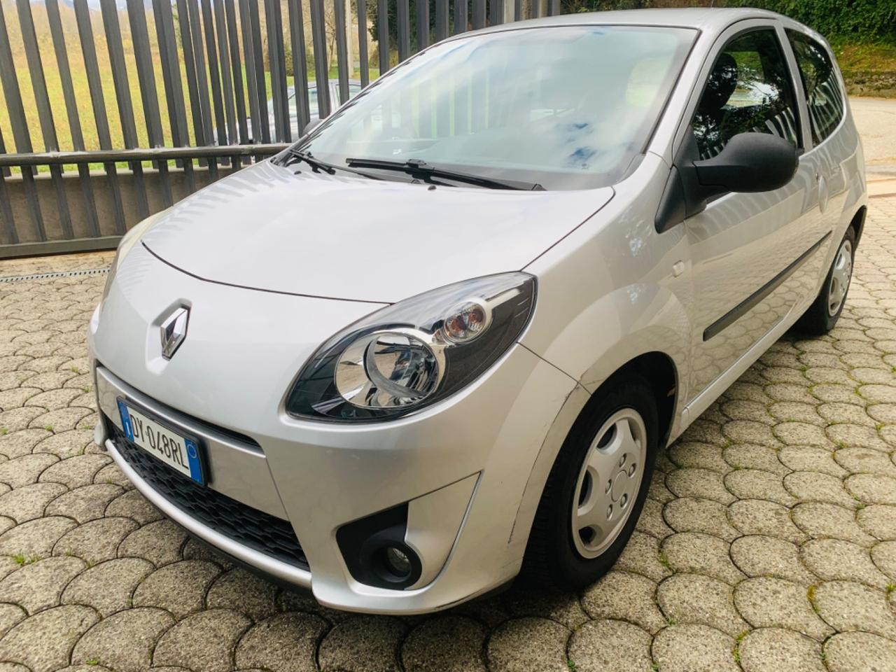Renault Twingo 1.2 16V GPL Le Iene