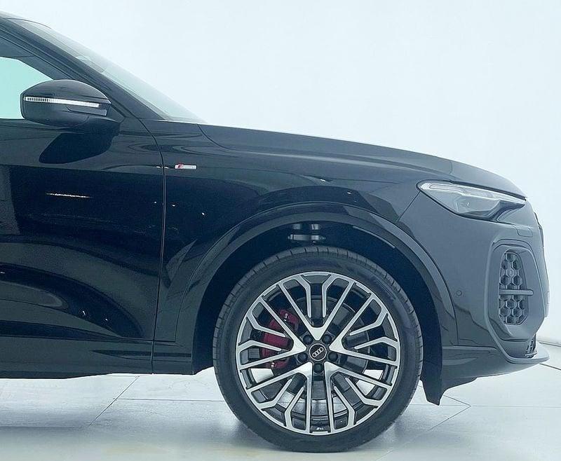 Audi Q5 TDi 150 kW mHEV+ S tronic quattro S line edition