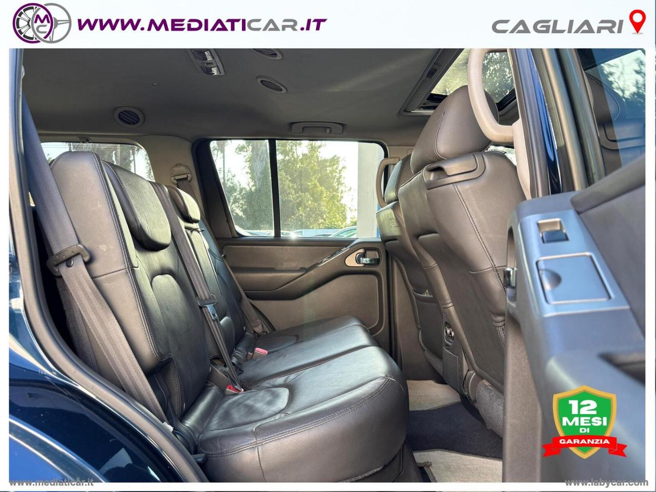 NISSAN Pathfinder 2.5 dCi SE