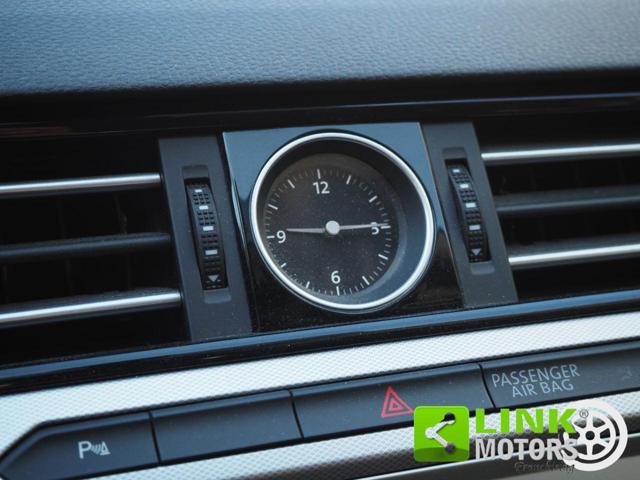 VOLKSWAGEN Passat Variant 2.0 TDI DSG Executive BlueMotion Tech.