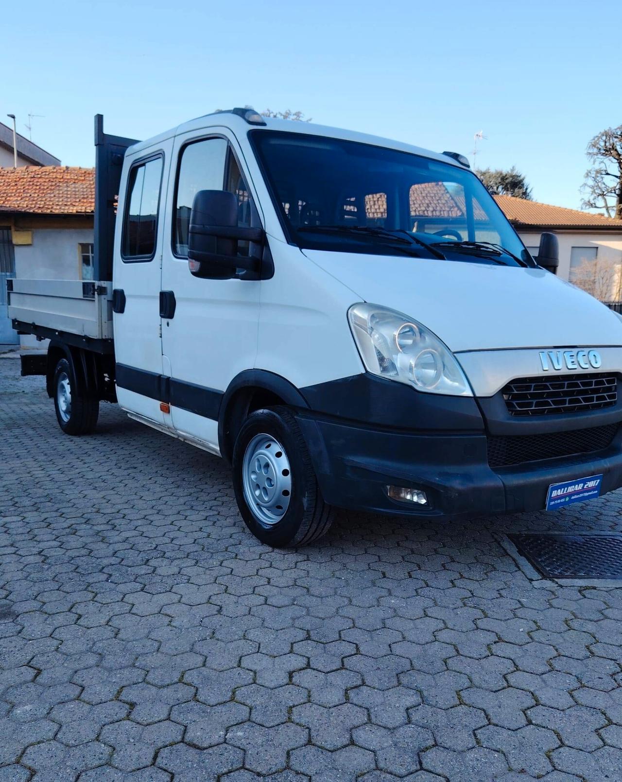 Iveco Daily 35 S15 doppia cabina 7 posti