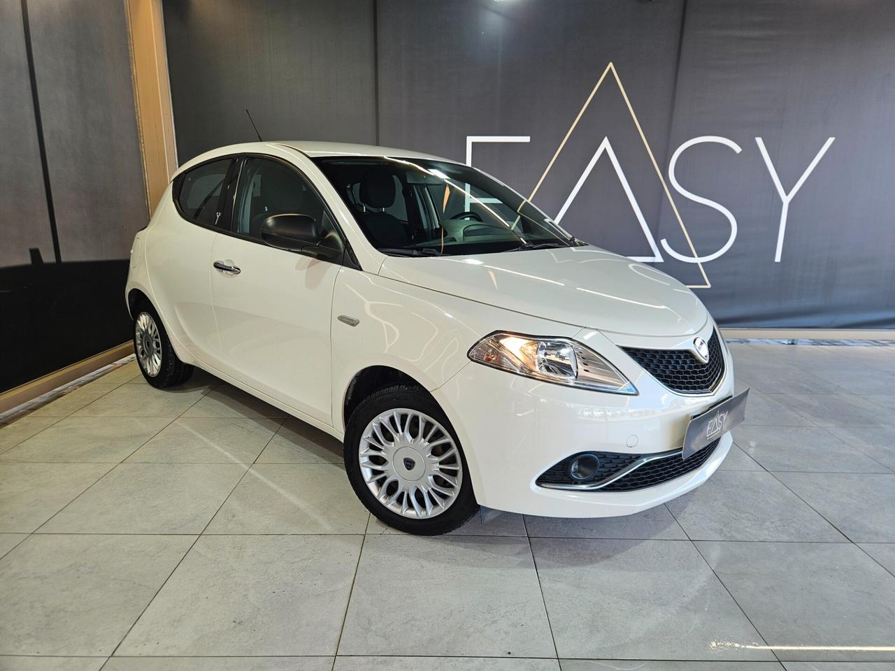 Lancia Ypsilon 1.2 Platinum 69cv E6