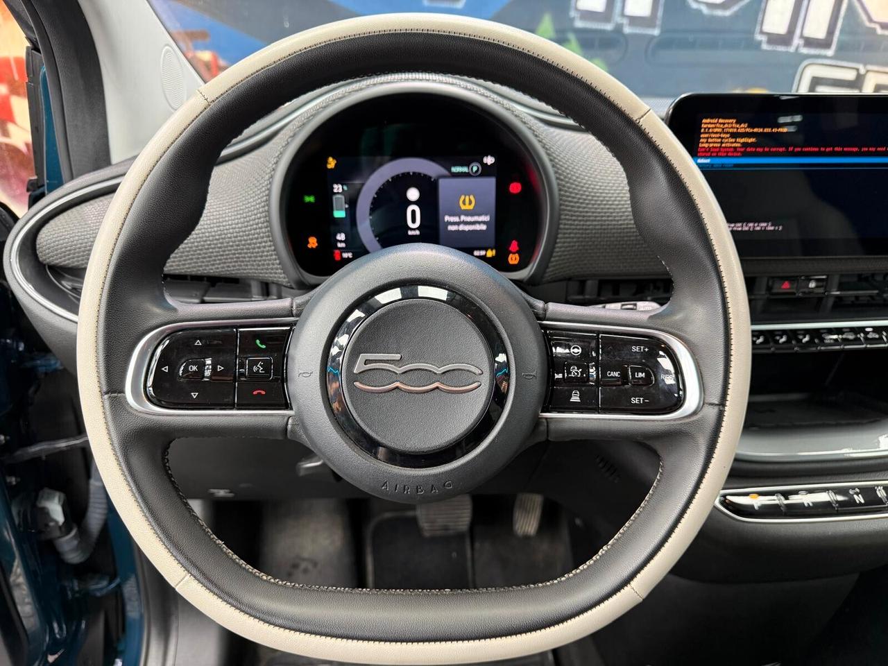 Fiat 500 500e 3+1 42 kWh La Prima (793)