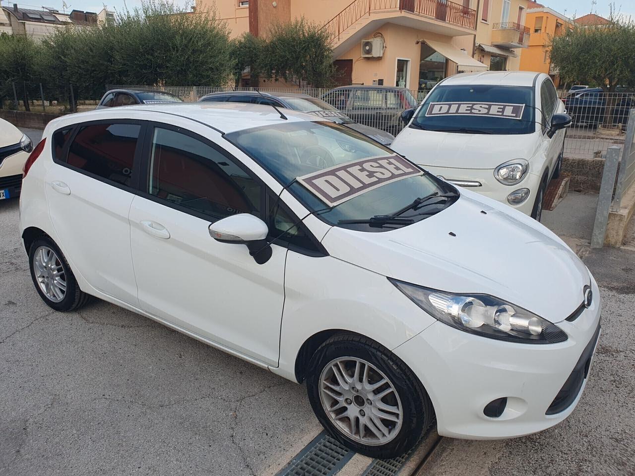 Ford Fiesta 1.4 TDCi 5p. Neopatentati 2010