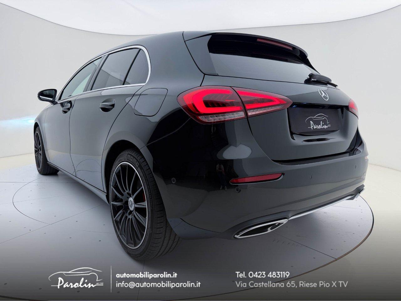 Mercedes A 200 Sport 7G-DCT Park-Display10.25''-Sedili riscaldabili
