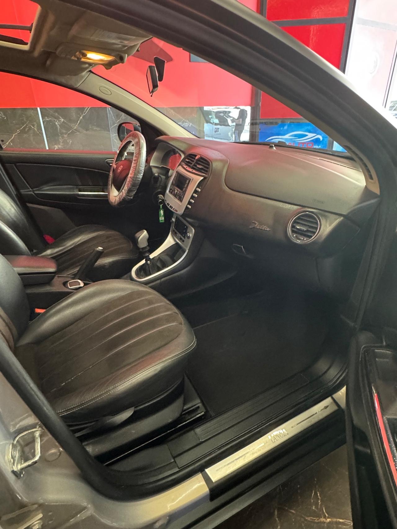 Lancia Delta 2.0 MJT DPF Platino 165cv