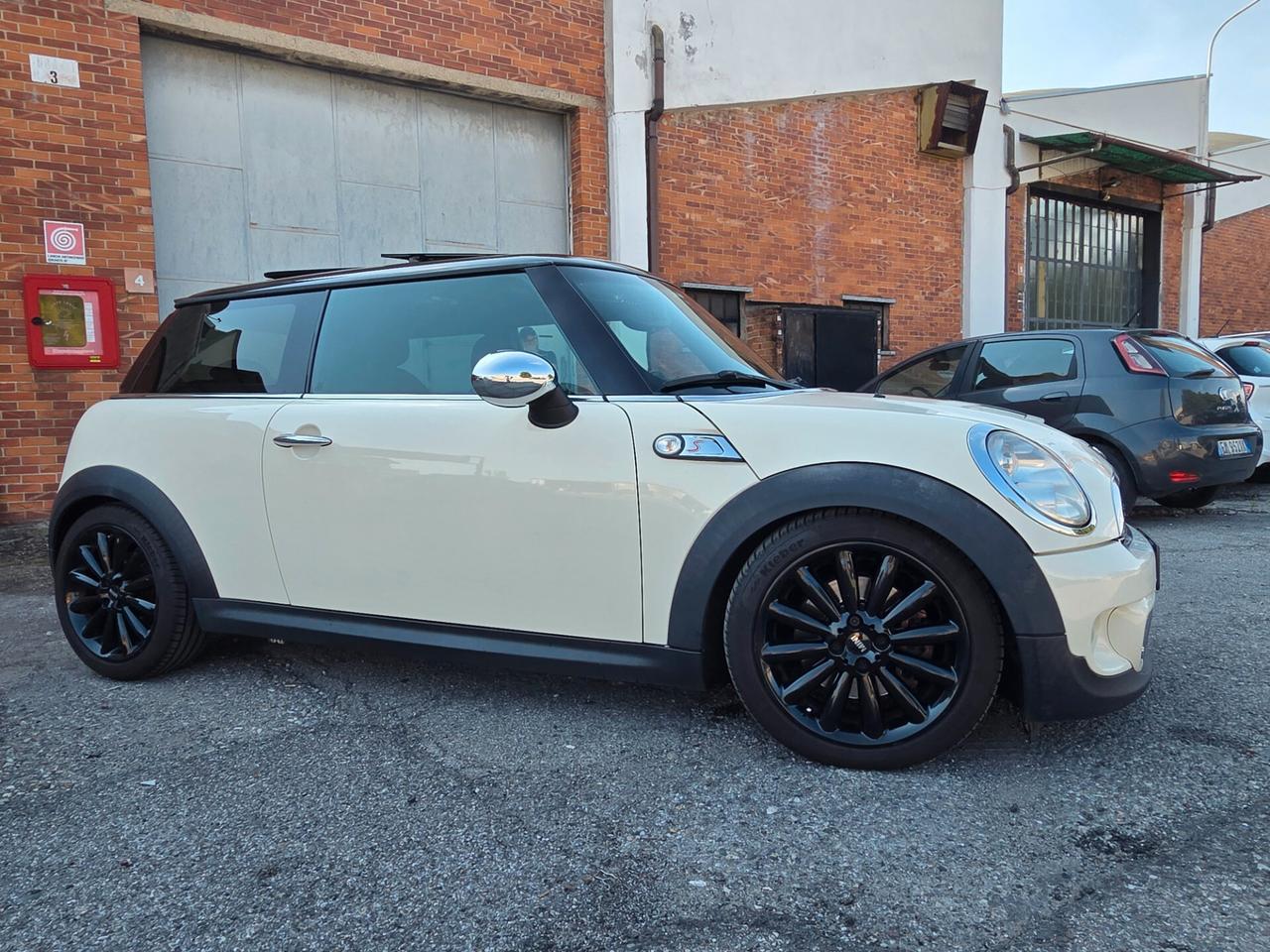 Mini Cooper S Coupe 1.6 Coupé
