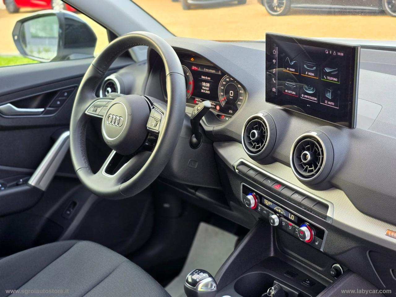 AUDI Q2 30 TDI Business Advanced