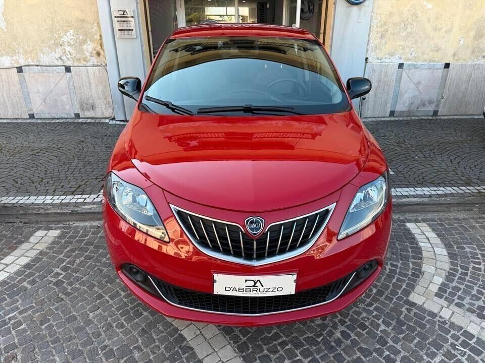 Lancia Ypsilon 0.9 TwinAir 85cv Metano Ecochic Silver