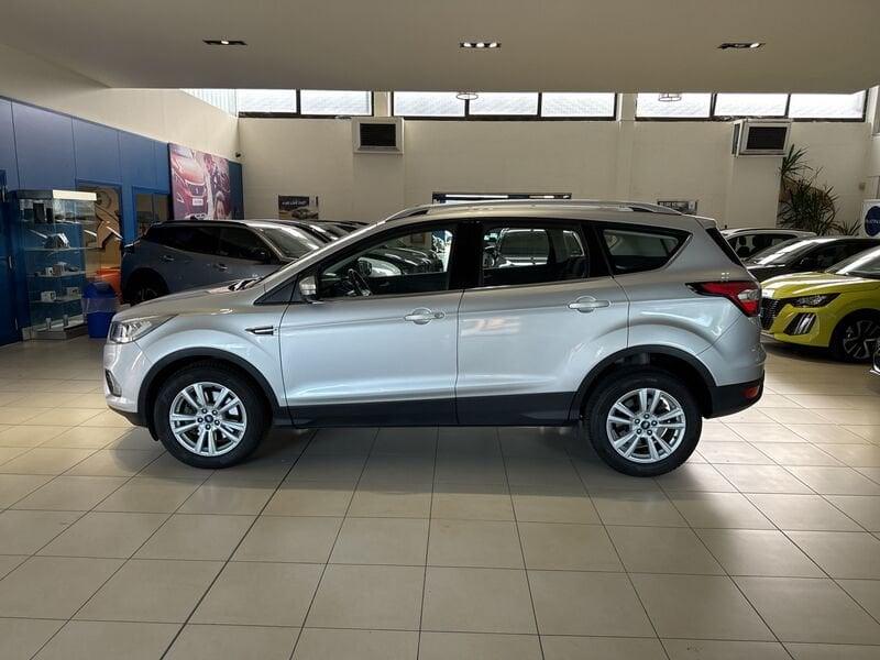 Ford Kuga 1.5 TDCI 120 CV S&S 2WD Powershift Business