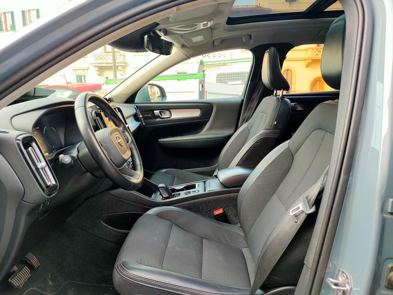 Volvo XC40 D3 AWD Geartronic Business Plus