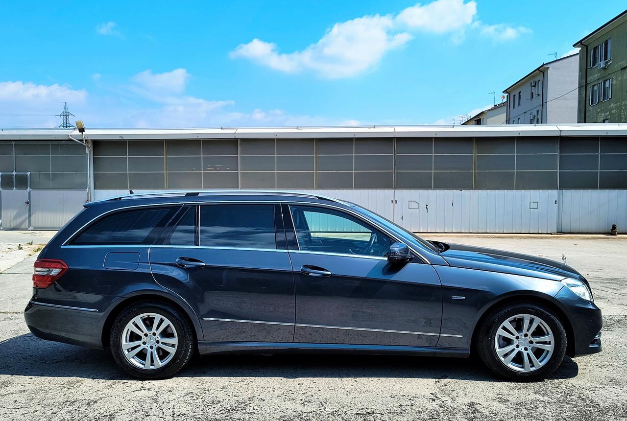 Mercedes-benz E 200 CGI BENZINA E5 AUTOMATICO