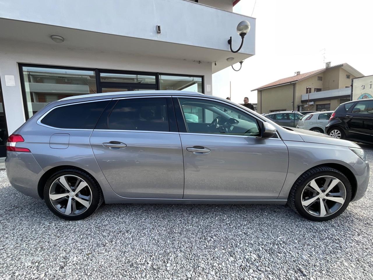 Peugeot 308 BlueHDi 120 S&S EAT6 GT Line