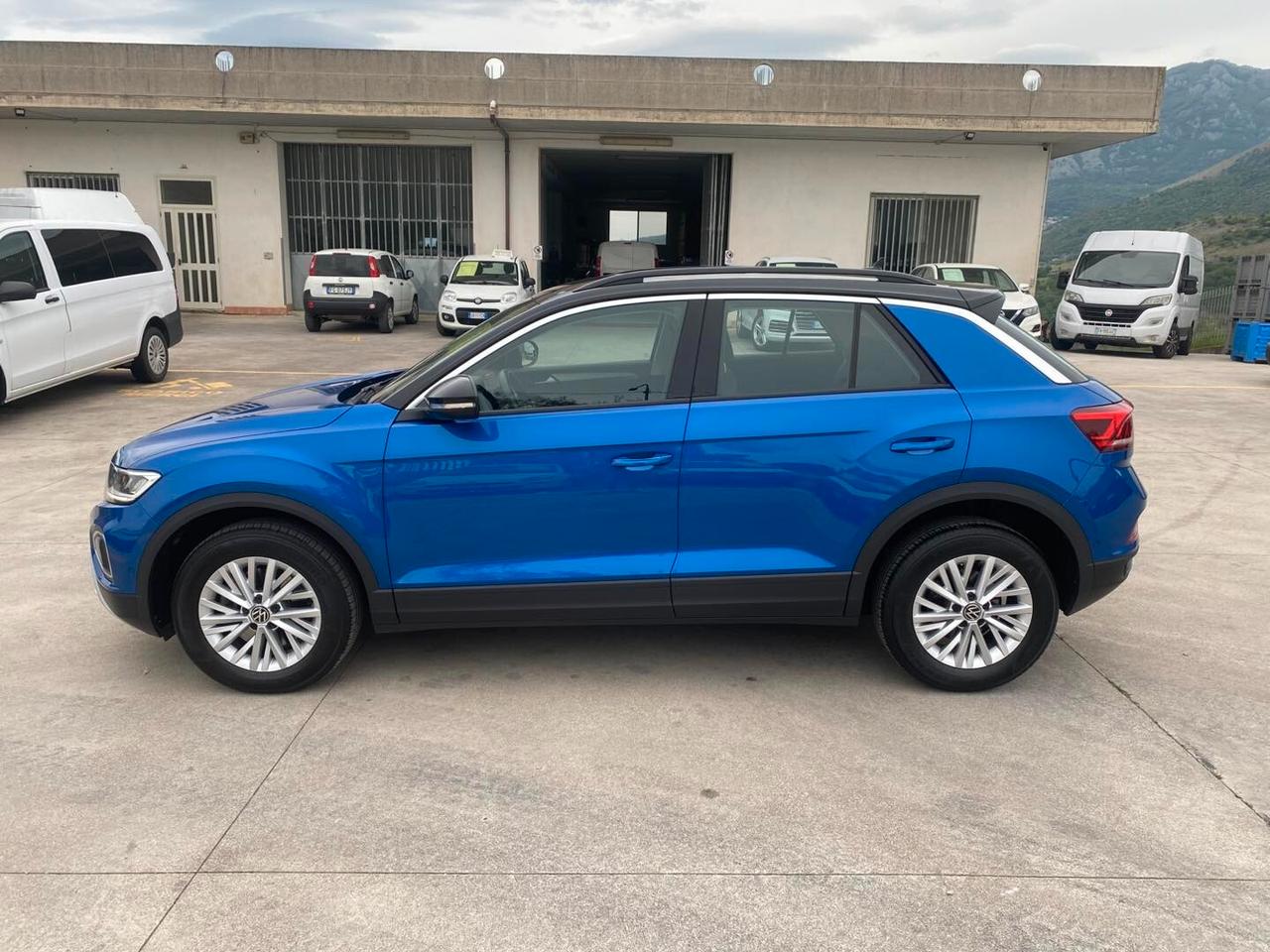 Volkswagen T-Roc 2.0 TDI 150 CV DSG Life 2023