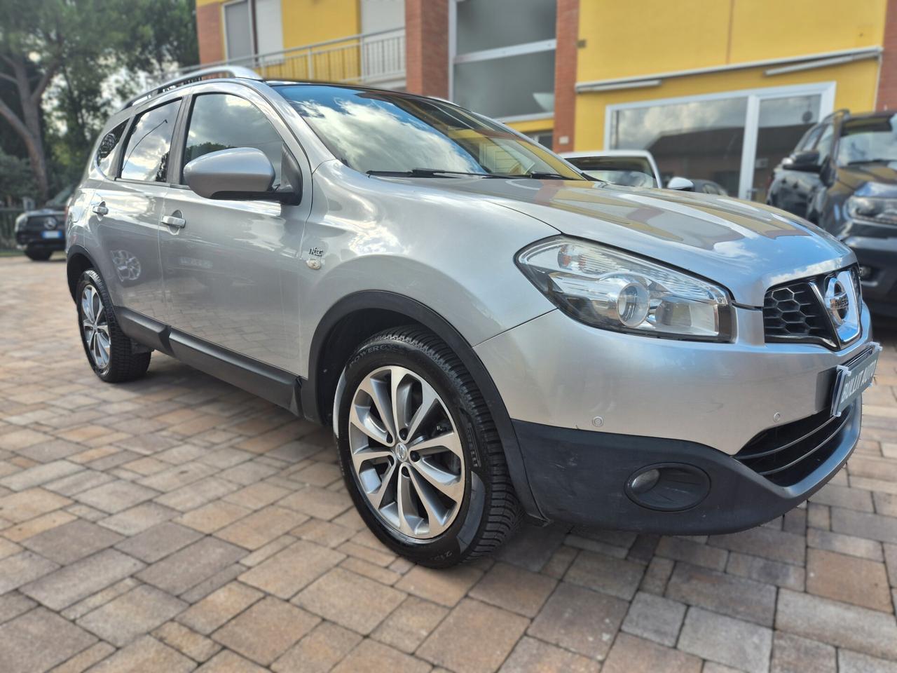 NISSAN QASHQAI+2 n-tec 2.0 DCI 4X4