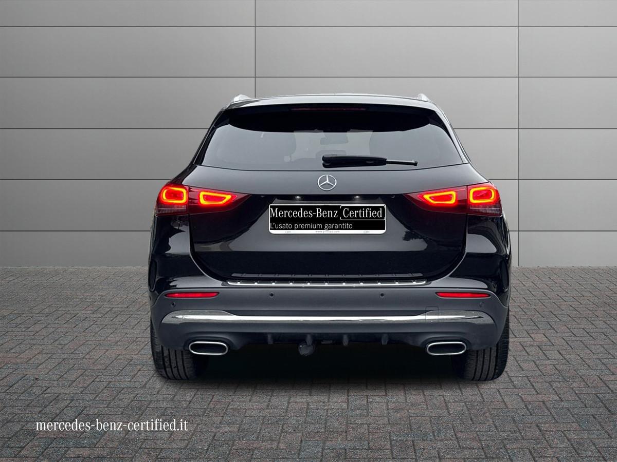 Mercedes-Benz GLA 220 d Premium 4matic auto