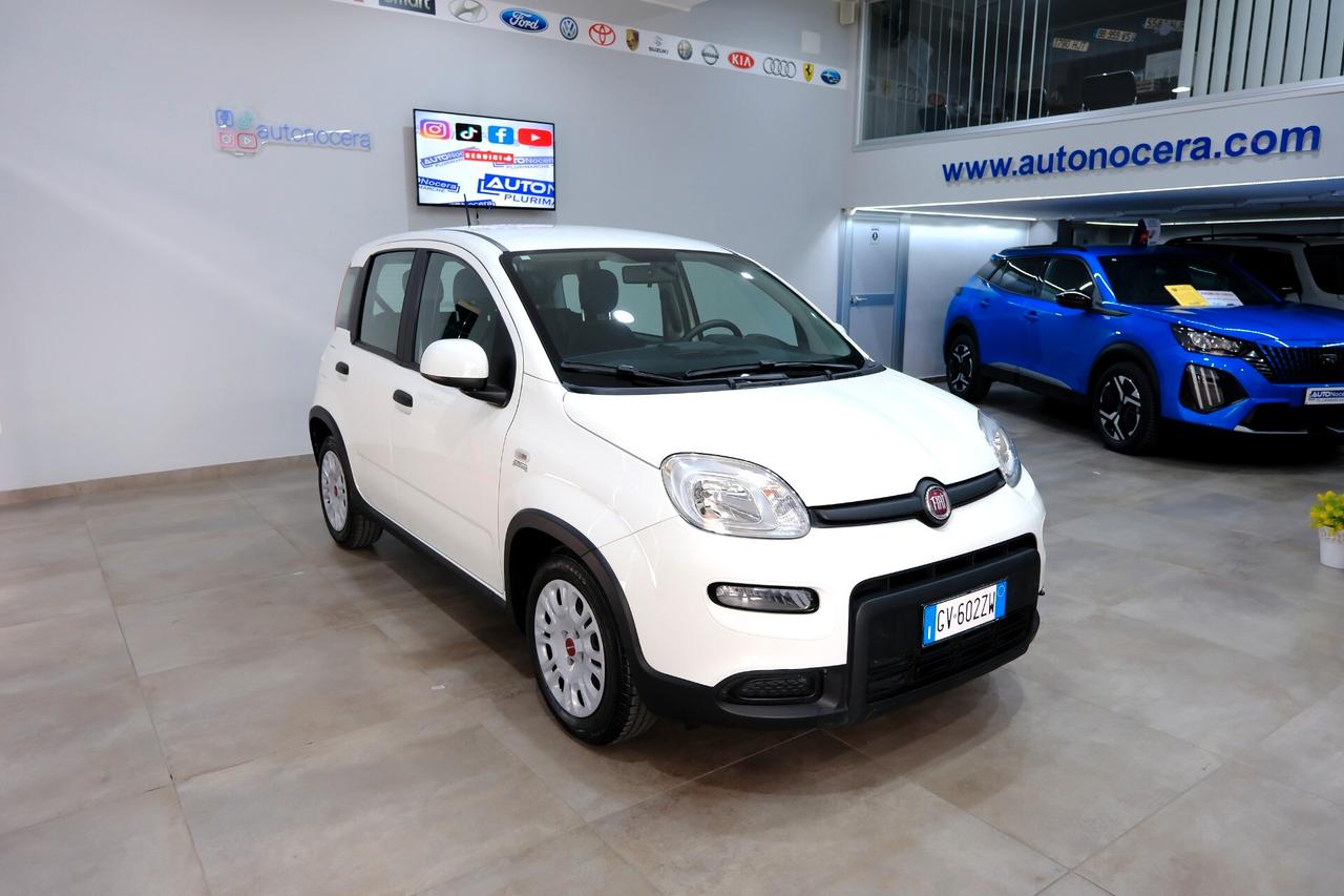 Fiat Panda Cross 1000 HYBRID 70cv CARPLAY