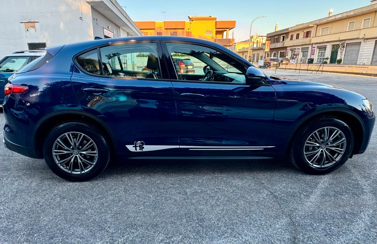 Alfa Romeo Stelvio 2.2 180 CV AT8 Executive FULL