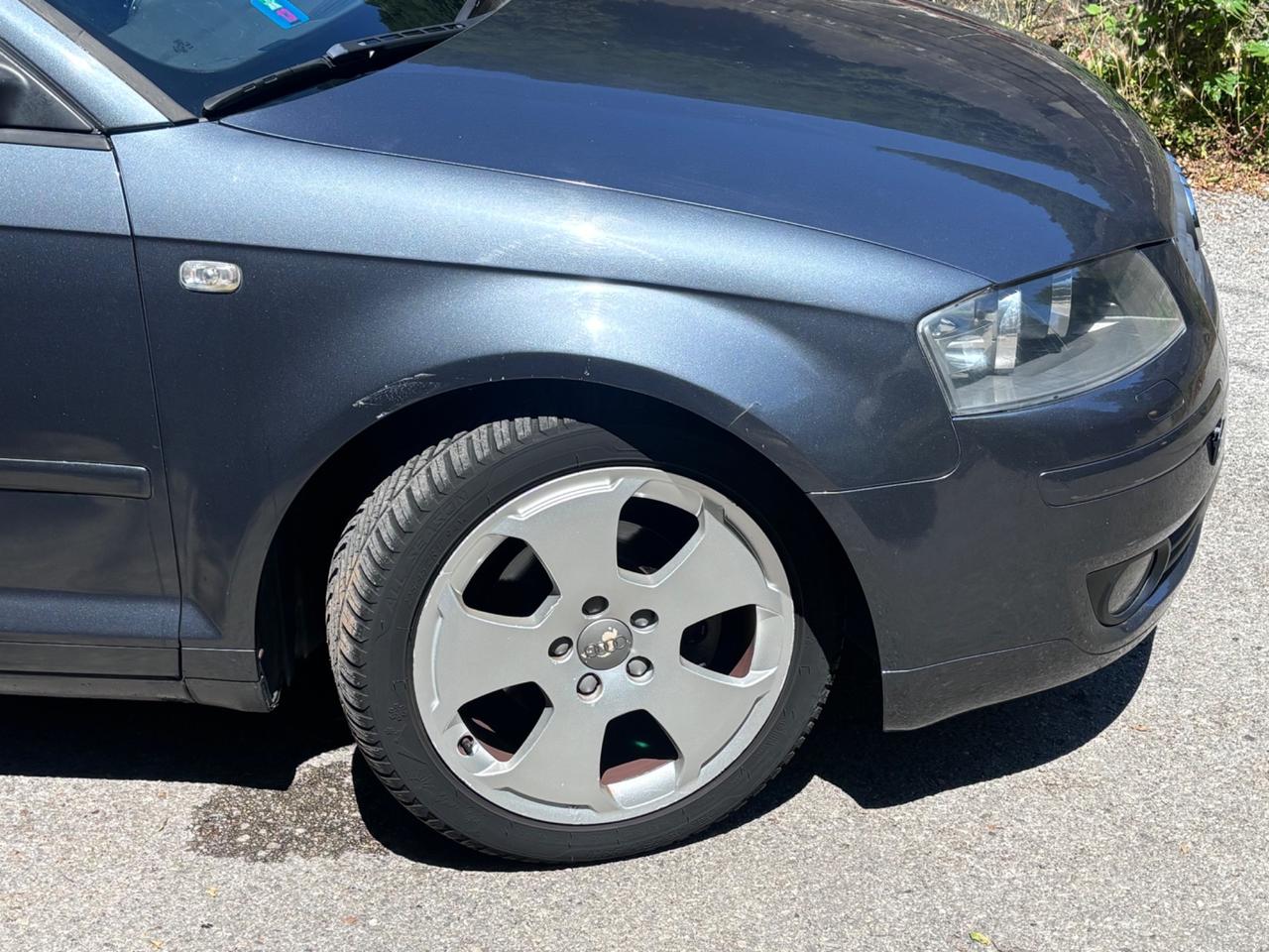Audi A3 1.6 Attraction pelle
