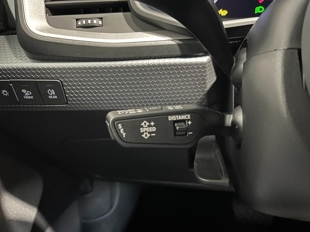 AUDI A1 SPORTBACK 30 TFSI S-TRONIC S-LINE EDITION