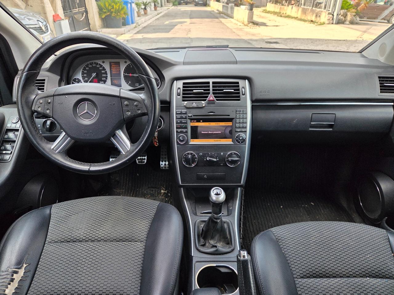 Mercedes-benz B 180 CDI Executive - 2010