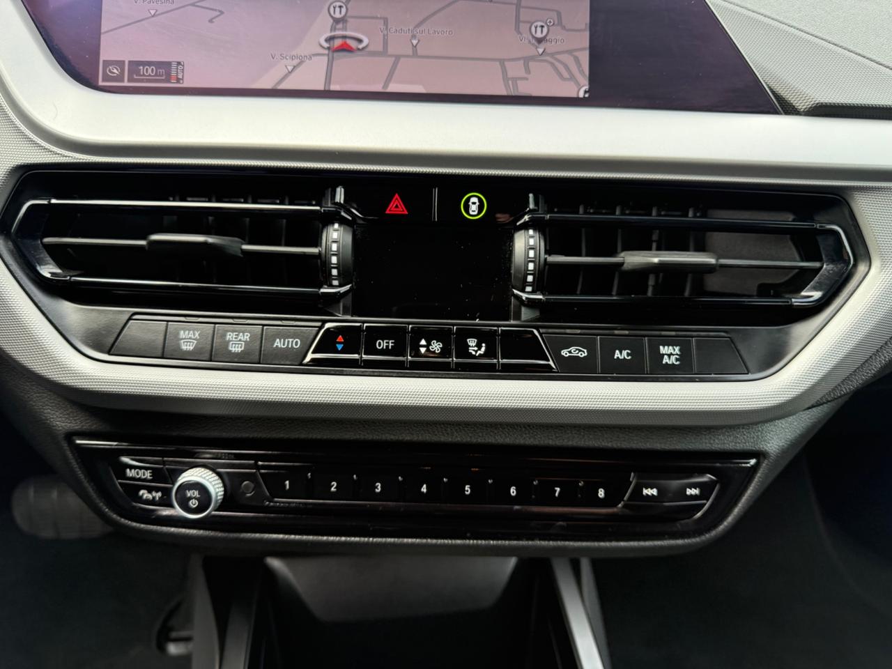 Bmw 116 5p. Business Advantage