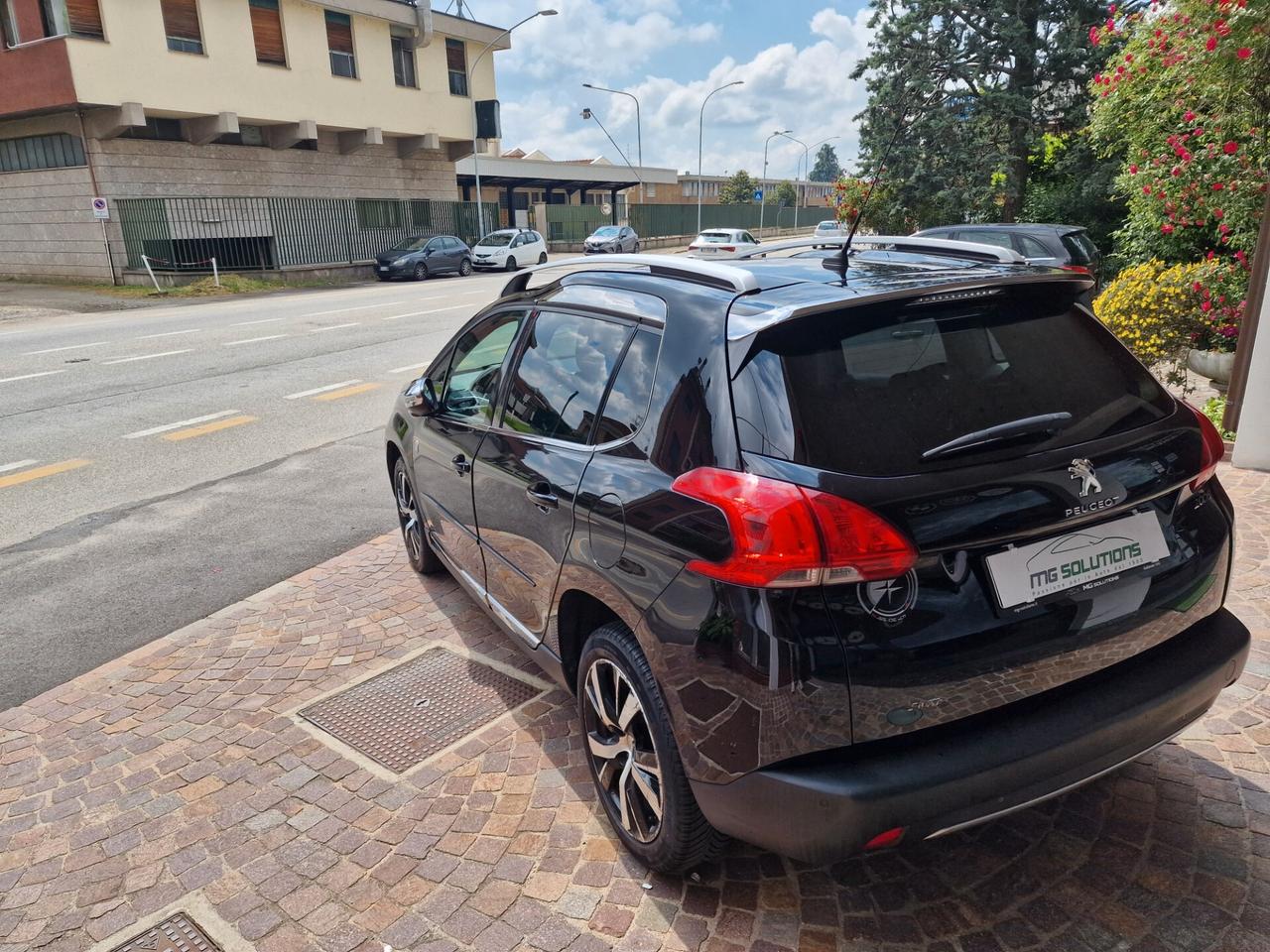 Peugeot 2008 BlueHDi 120 S&S Crossway