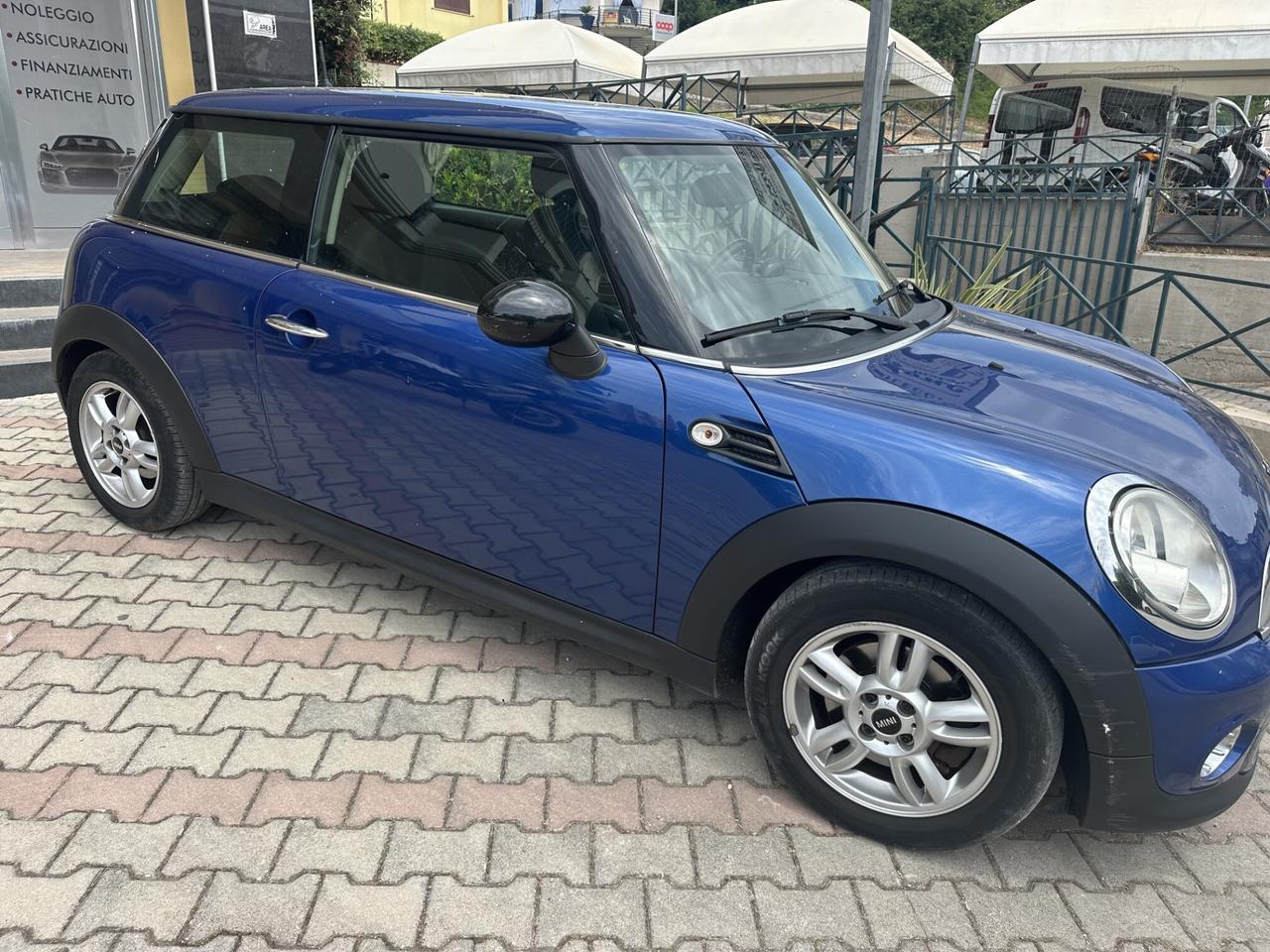 BMW MINI ONE 1.6 Diesel KW66