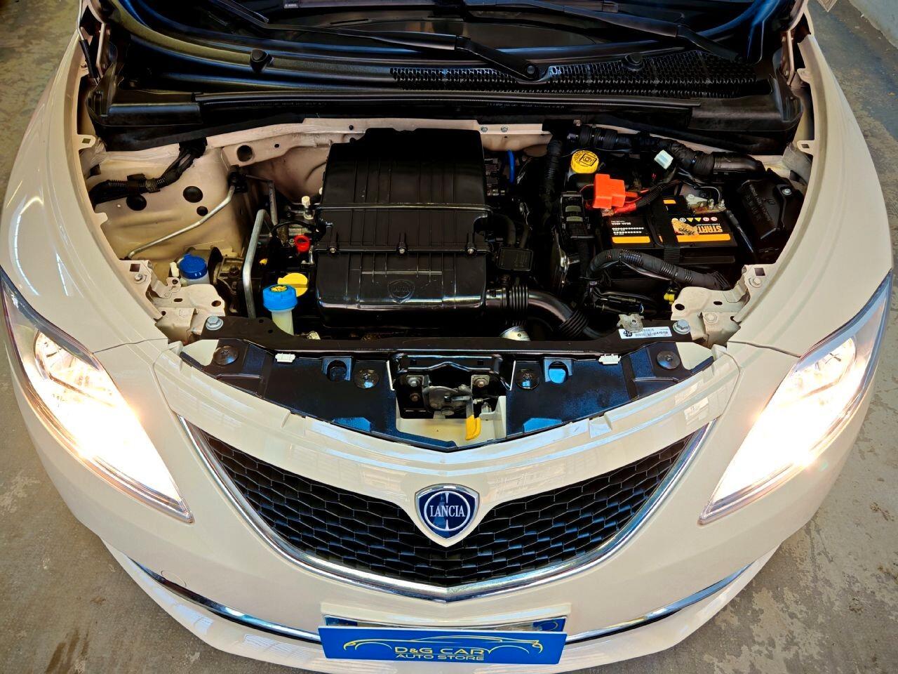 Lancia Ypsilon 1.2 GPL Gold