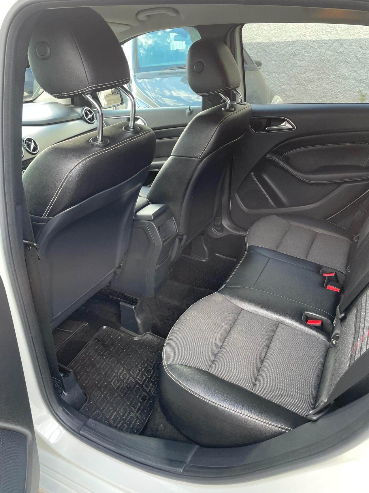 Mercedes-benz B