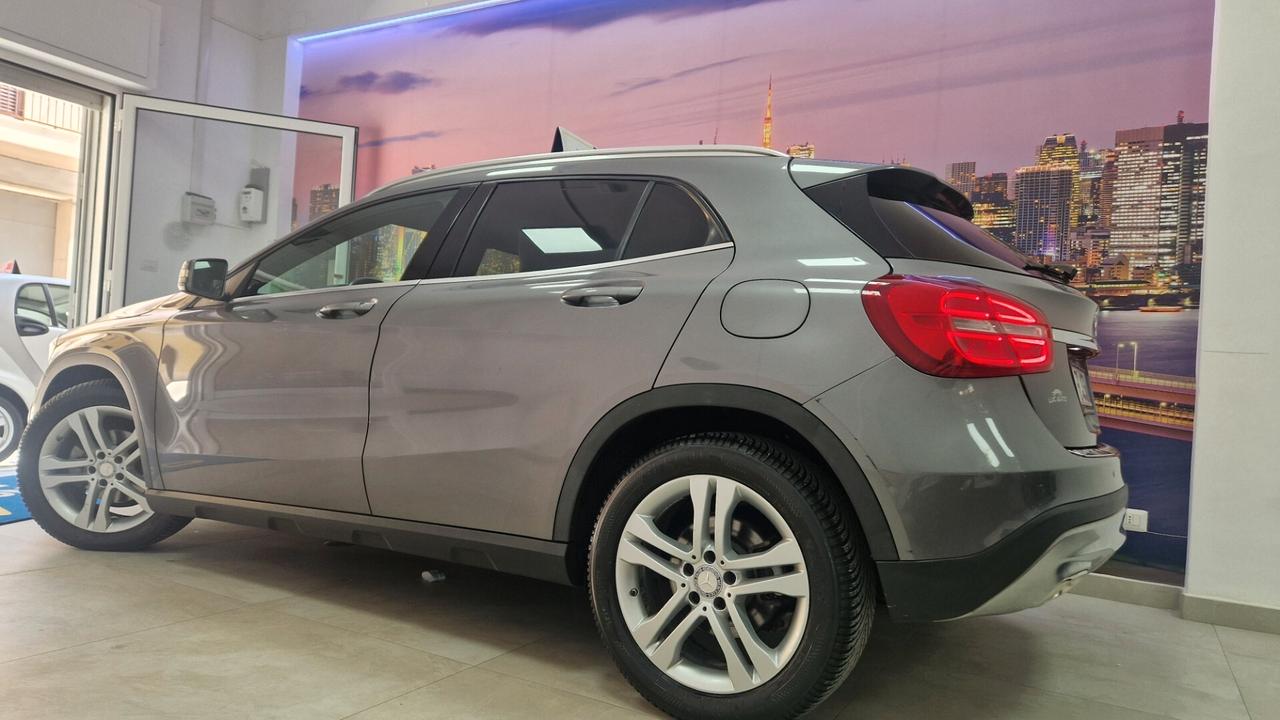 Mercedes-benz GLA 220 GLA 220 CDI Automatic 4Matic Premium