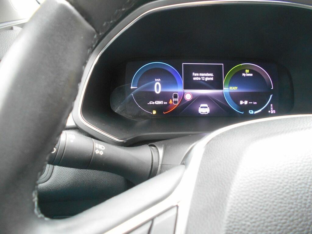 Renault Captur 1.6 Plug-in Hybrid Intens E-Tech Auto