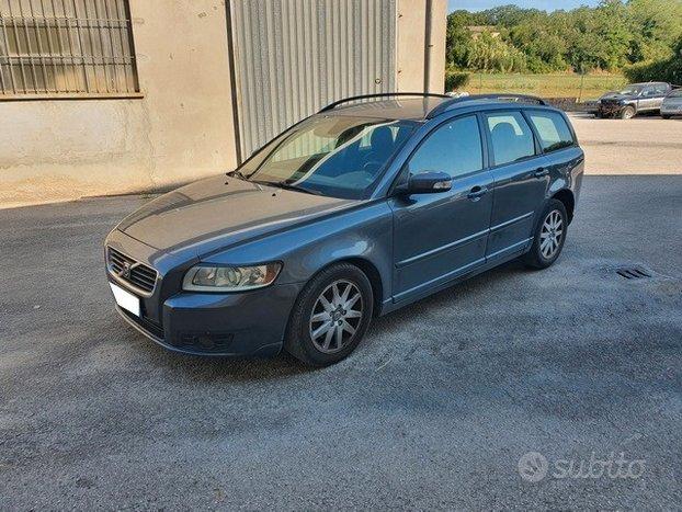 Volvo V50 2.0 D 16V 136CV Momentum