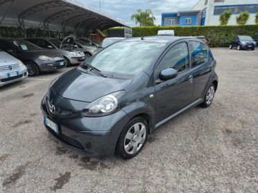 Toyota Aygo 1.0 12V VVT-i 5 porte Sol