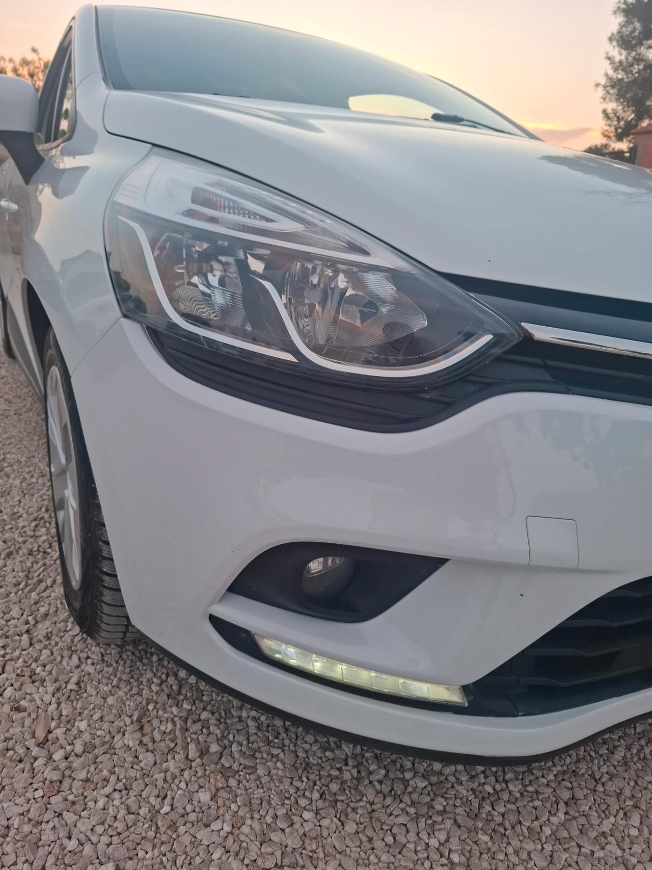 Clio dCi 75cv 5 Porte *NAVY-LED-CRUISE*