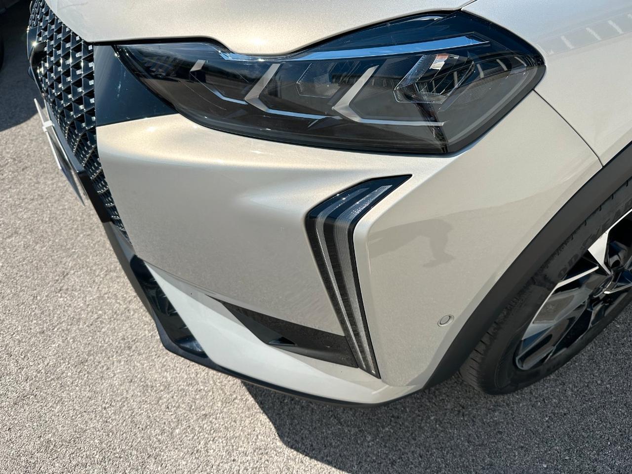 DS DS3 1.5 bluehdi Etoile 130cv auto