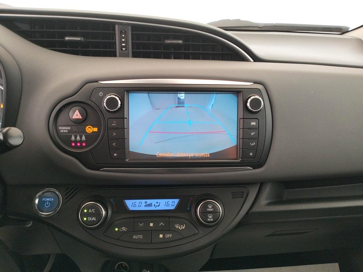 Toyota Yaris 1.5 Hybrid - NEOPATENTATI