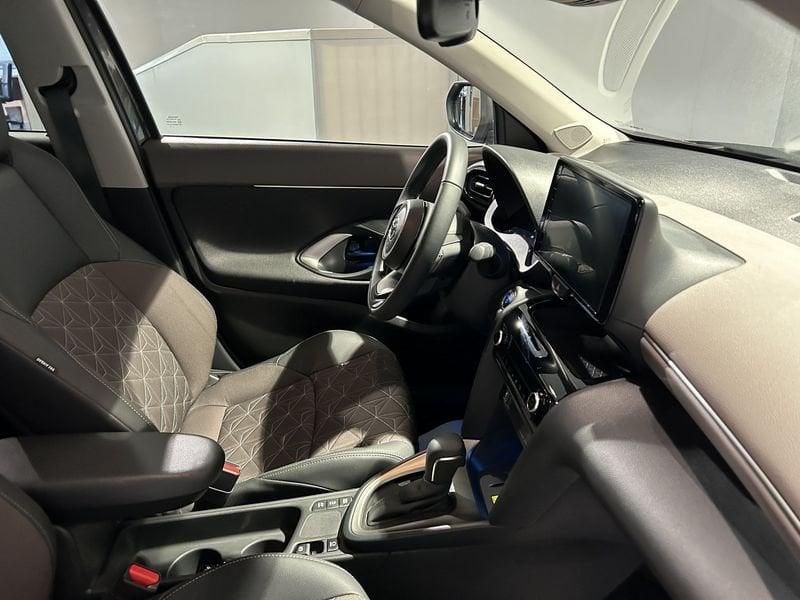 Toyota Yaris Cross Yaris Cross 1.5 Hybrid 5p. E-CVT Lounge KM 0