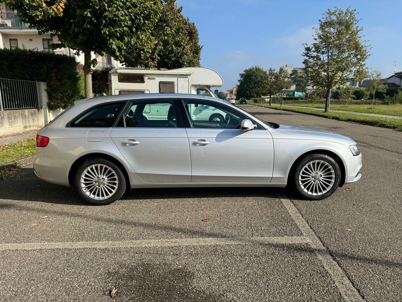 Audi A4 2.0 TDI Business Plus